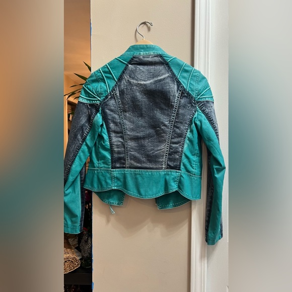 Jacket - Picture 2 of 2